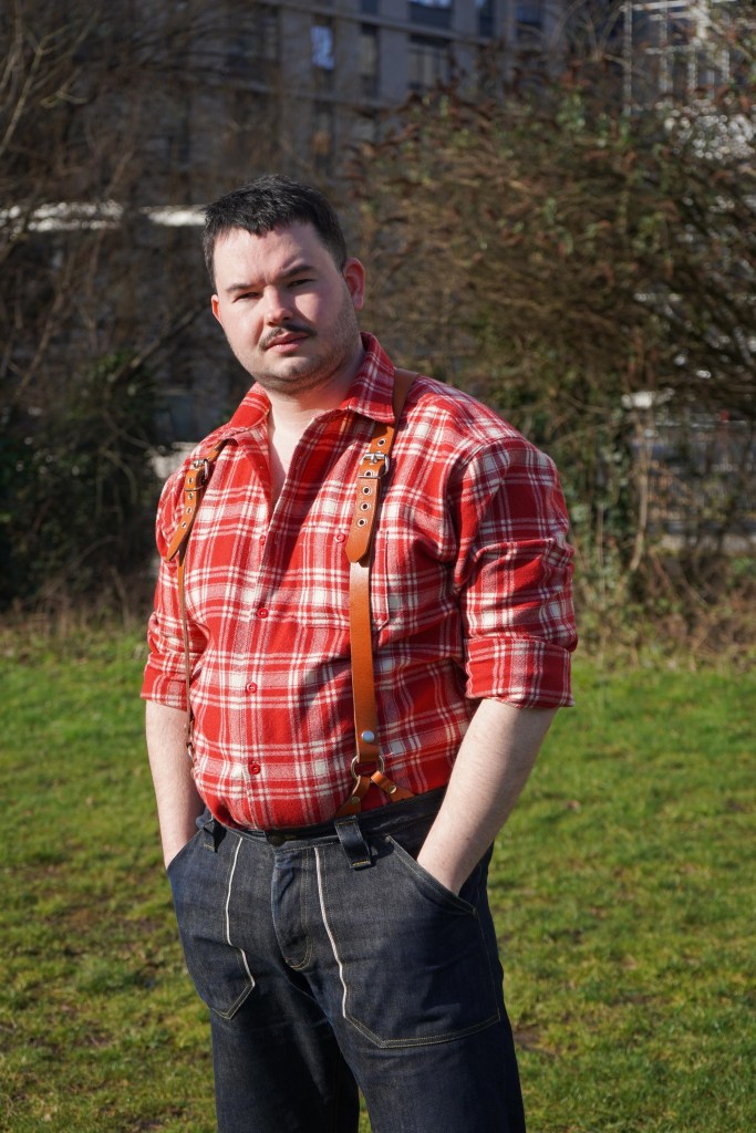 Kit in a self made outfit (including his famous jeans)